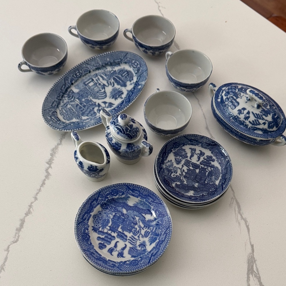 TEA SET- made in Japan